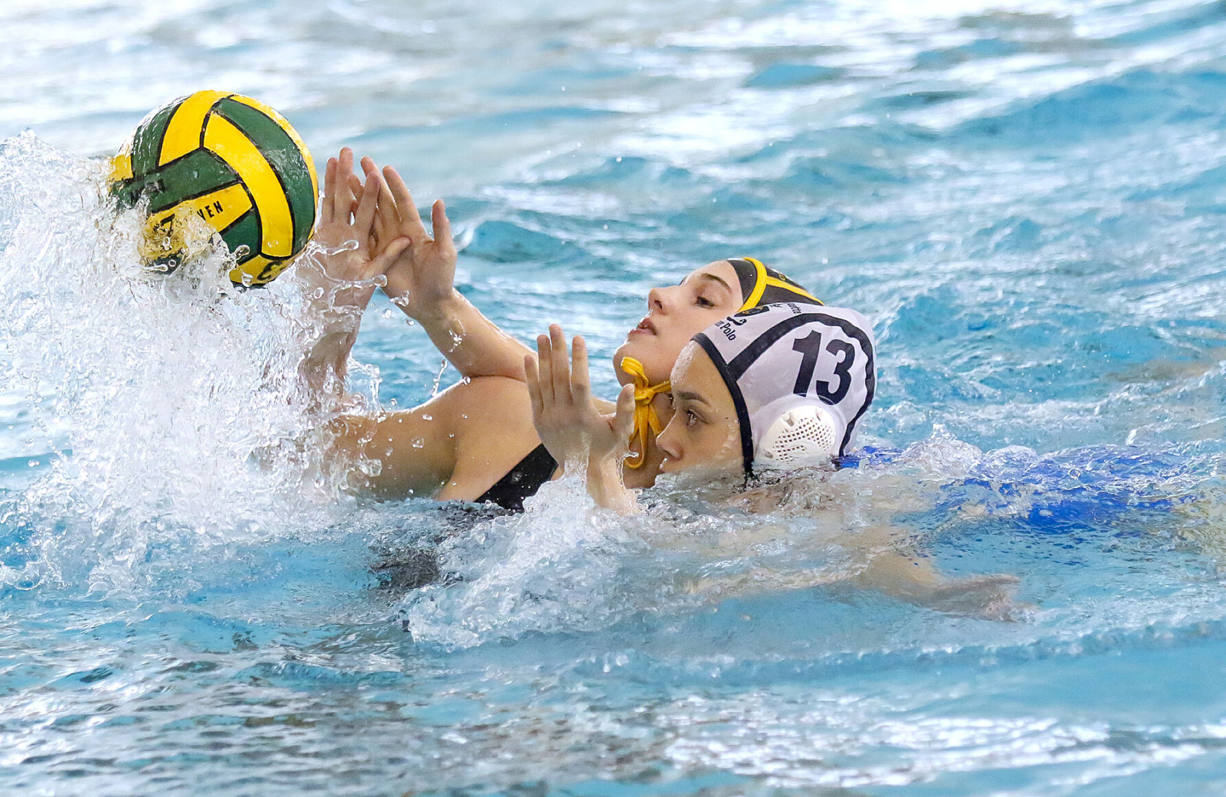 Oakville vs. Marquette girls water polo
